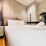 Sky Suites At Klcc By Mitstay